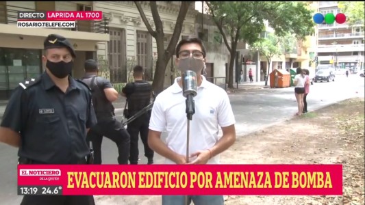 Momentos de tensión por amenaza de bomba en un edificio