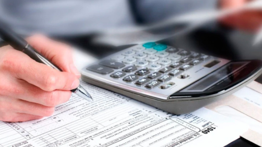 Proponen que dejen de pagar Ganancias quienes ganan hasta $ 150.000