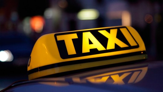 Inseguridad: instalarán mamparas divisorias en los taxis