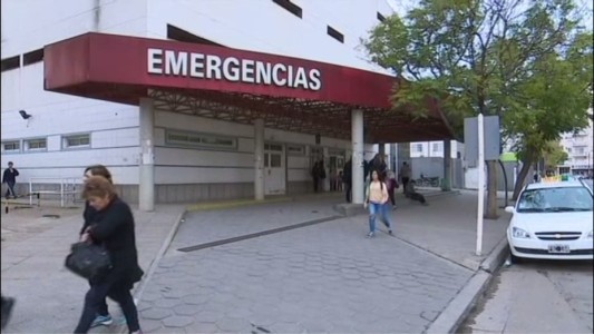 Murió en la puerta del hospital: "Le dijeron que no había médico"