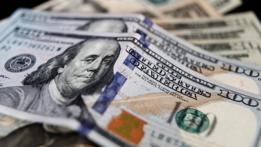 Los dólares financieros siguen en caída