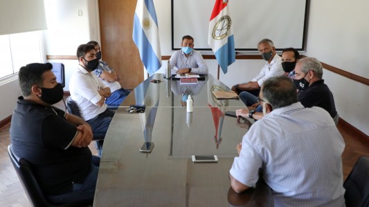 La provincia continuará asistiendo económicamente a los salones de eventos