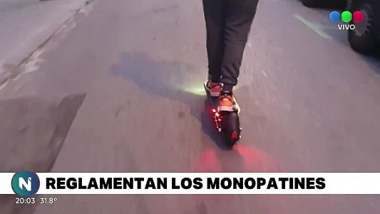 Rige reglamento para monopatines eléctricos: con casco y seguro