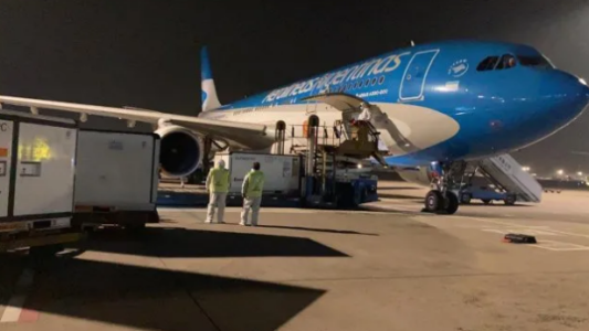 Llega esta noche desde China el primer lote con un millón de vacunas Sinopharm