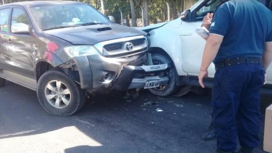 El Ministro de Salud de Corrientes llevaba vacunas sin protocolo y chocó