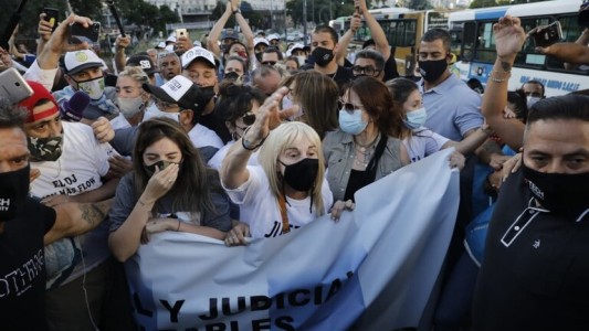 El descargo de Dalma Maradona en sus redes sociales tras retirarse la marcha