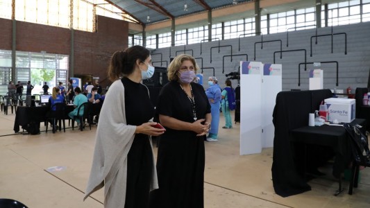 Continúa el operativo de vacunación para docentes