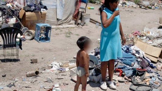 La pobreza subió más de seis puntos en un año y cerró en 42% en 2020