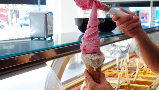 Heladerías reclaman por comisiones abusivas de aplicaciones