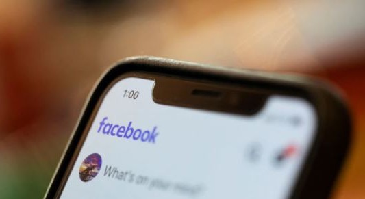 Detienen a un hombre por hackear una cuenta de Facebook y enviar pornografía a los contactos