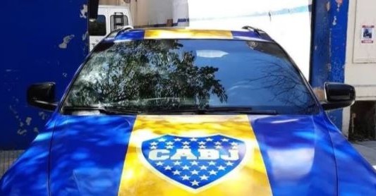 Video: Encontraron el auto más hincha de Boca del mundo en un distante país