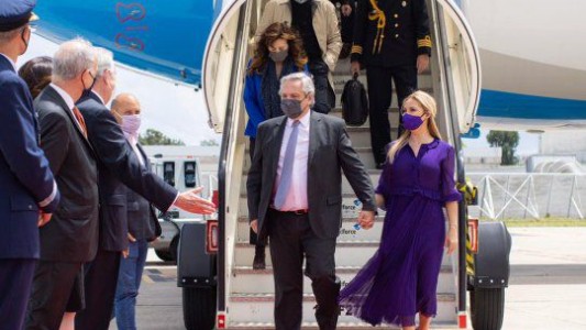 Alberto Fernández llegó a Portugal para comenzar su gira por Europa