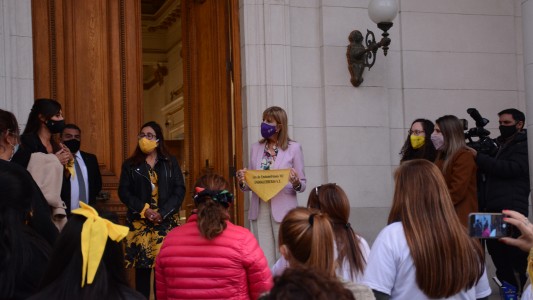 Es Ley la promoción del diagnóstico temprano, control y tratamiento de la endometriosis