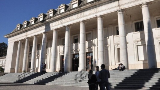 Una universidad ya tramita el cambio de género en sus diplomas