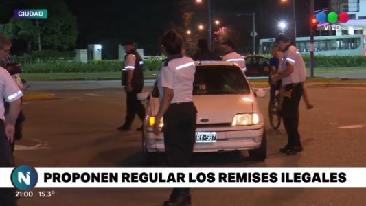 Proponen regular los remises truchos en barrios periféricos de Rosario