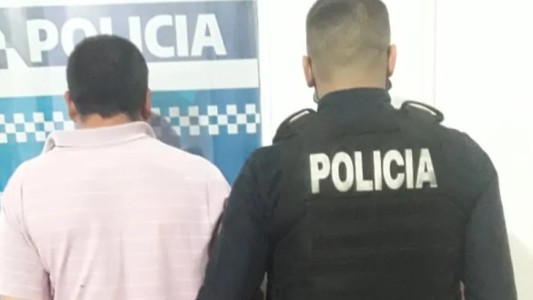 Detuvieron a un hombre mientras perseguía a su ex con una navaja