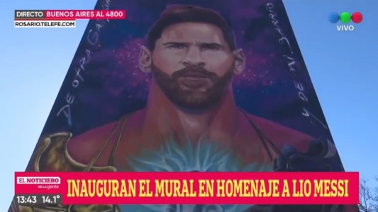 Inauguraron el mural a Messi en el barrio de su infancia