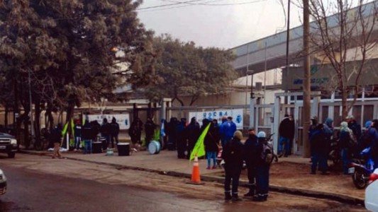 Amenazan paralizar puertos por conflicto ajeno a la agroexportación