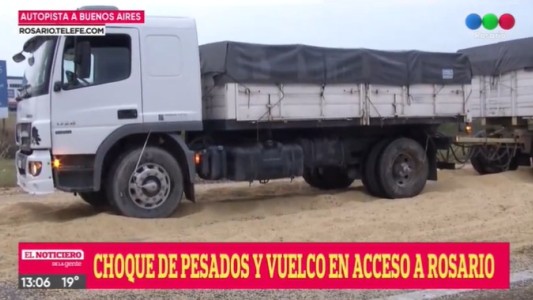 Volcó un camión con soja en la Autopista Buenos Aires