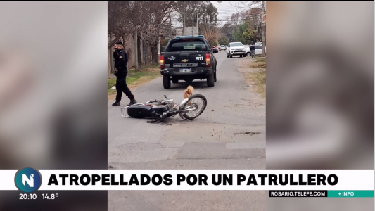 Un patrullero atropelló a dos jóvenes en barrio Godoy y desató el enojo de los vecinos