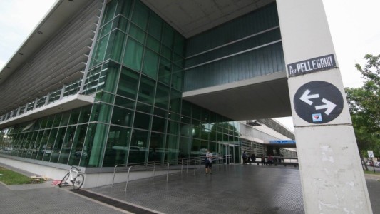 Fue apuñadada por su ex cuñado tras salir en defensa de su hermana