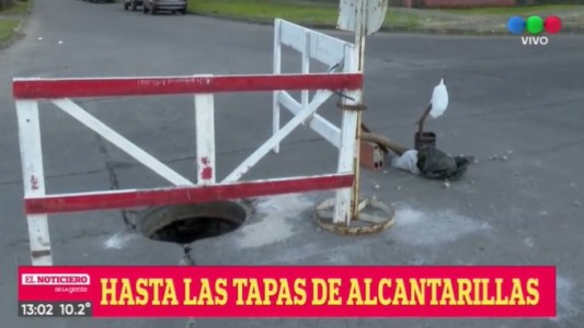 Vecinos de zona sur en alerta por el robo de las tapas de alcantarillas