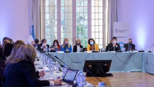 Acordaron priorizar la aplicación de segundas dosis de vacuna contra Covid-19 en agosto