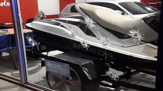 Balearon una concesionaria de autos en la zona noroeste de Rosario