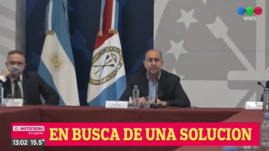 Perotti encabeza una reunión por la ola de crímenes y violencia en Rosario