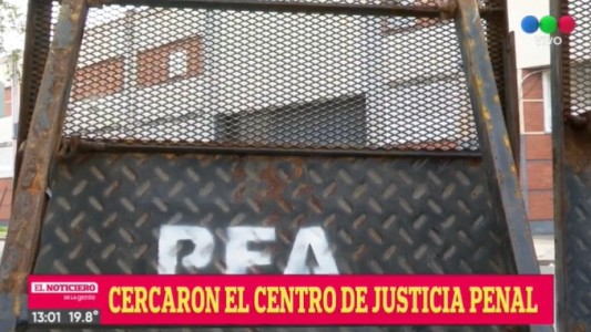 Continúan los operativos de seguridad para el juicio a Los Monos en el Centro de Justicia Penal