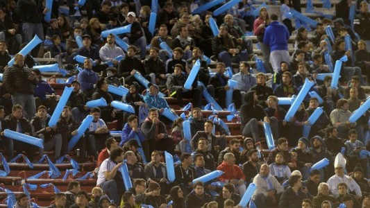 Con una dosis de la vacuna, los hinchas pueden volver a las canchas
