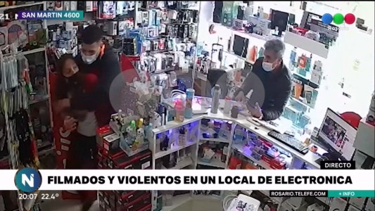 Maniataron y encerraron a una empleada, durante un robo a un local de electrónica