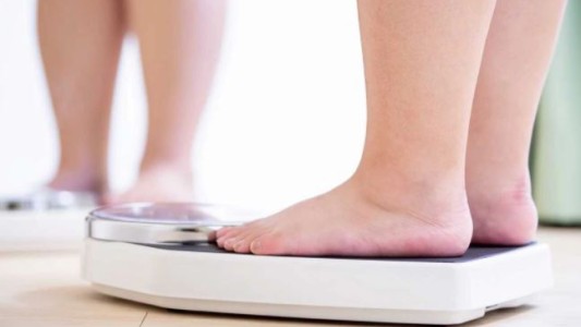 Deberán indemnizar por $ 1.350.000 a una docente a la que impidieron trabajar por sobrepeso