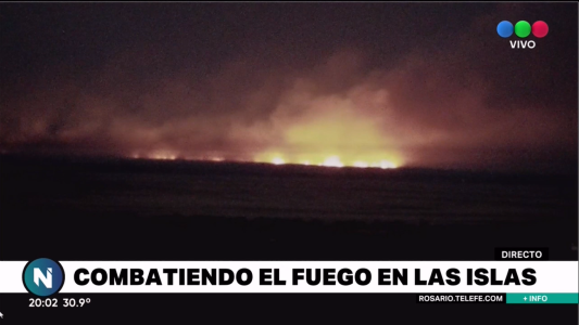 Volvieron los incendios en las islas frente a Rosario: uno de los focos tiene 400 metros