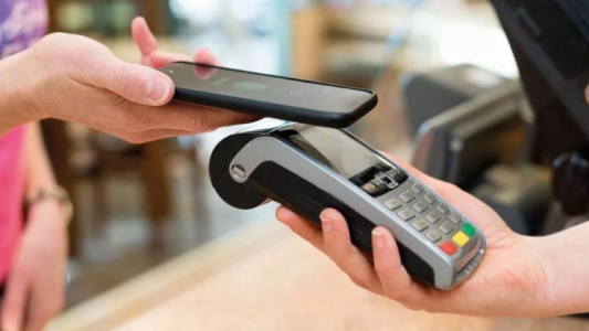 El uso de billeteras virtuales registró un récord de 4,9 millones de nuevos usuarios