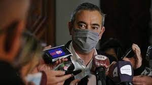 Javkin sobre los taxis: “Es una vergüenza el nivel de oferta que tenemos en algunos horarios”