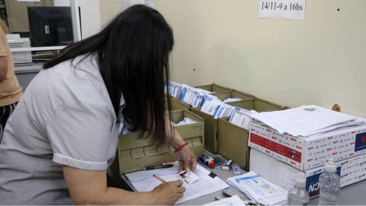 Elecciones 2021 en Santa Fe: quedan 6.000 DNI en el Registro Civil