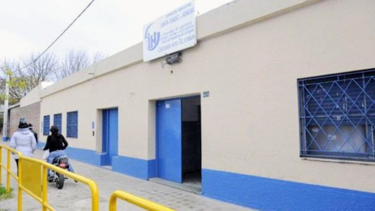 Mensaje mafioso a la democracia: atentaron escuela a horas de las elecciones