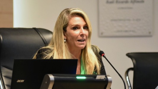 “Equilibrado y sin déficit”