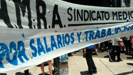 Casi 2 mil médicos santafesinos pasan a planta permanente