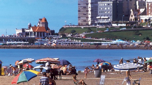Una mujer salió a robar con su hija de 3 años en la playa