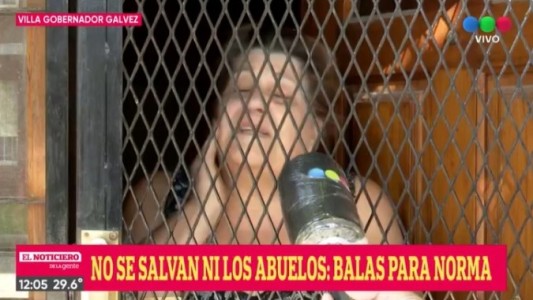 Balearon la casa de una jubilada de 70 años en Villa Gobernador Gálvez