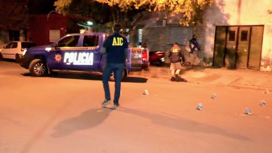 Pánico entre clientas y trabajadoras por demencial balacera contra peluquería