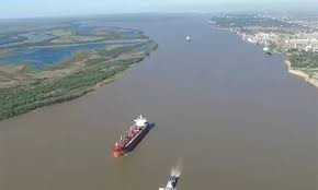 Hidrovía: “Haremos fuerza para que Santa Fe tenga protagonismo”