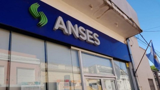 Calendario de bonos de Anses para lo que resta de abril y mayo