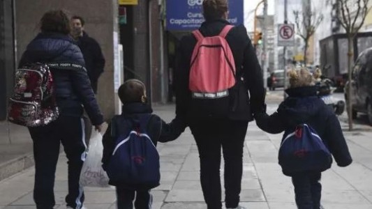 El gobierno bonaerense autorizó un aumento del 25% en las cuotas de los colegios privados, retroactivo a marzo
