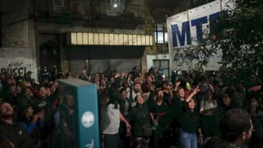 Protesta de cartoneros en San Telmo: 13 detenidos y 8 oficiales heridos