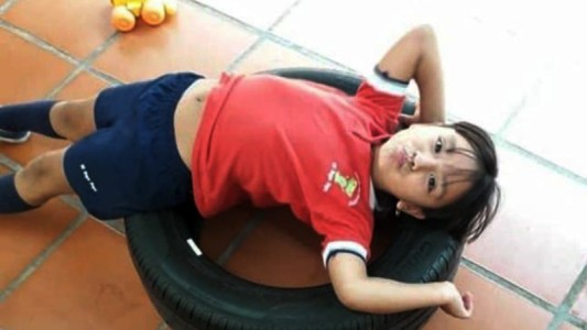 Desgarradora despedida a Auri, la nena asesinada en el triple crimen de barrio Tablada