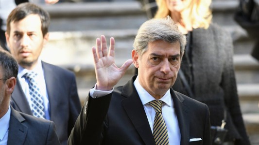 “La gente común quiere saber de qué lado está cada uno”