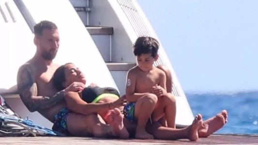 Lionel Messi y Antonela Roccuzzo: Relax luego de los festejos